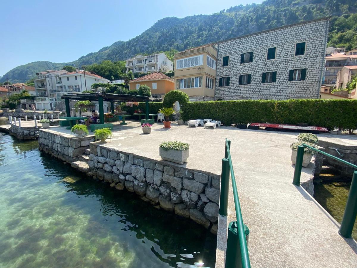 Guest House Muo Kotor Extérieur photo