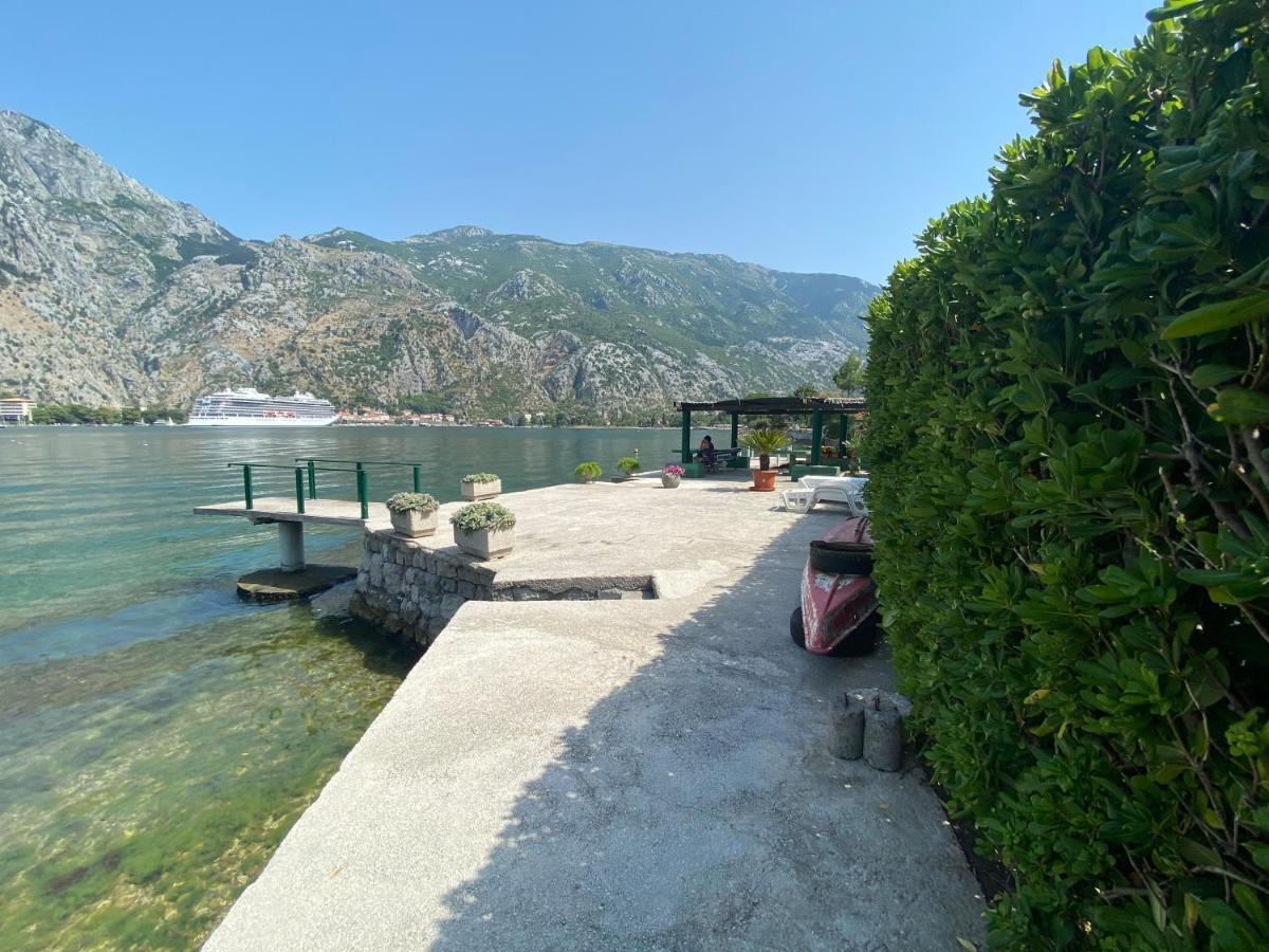 Guest House Muo Kotor Extérieur photo