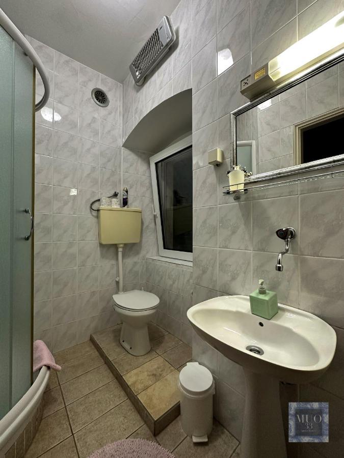 Guest House Muo Kotor Extérieur photo