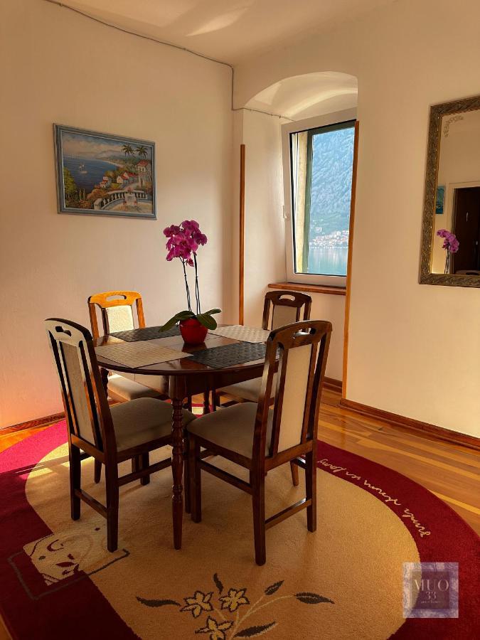 Guest House Muo Kotor Extérieur photo